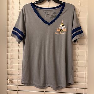 Walt Disney World Gray 50th Minnie Mouse Short Sleeve V-Neck Shirt Womens Medium
